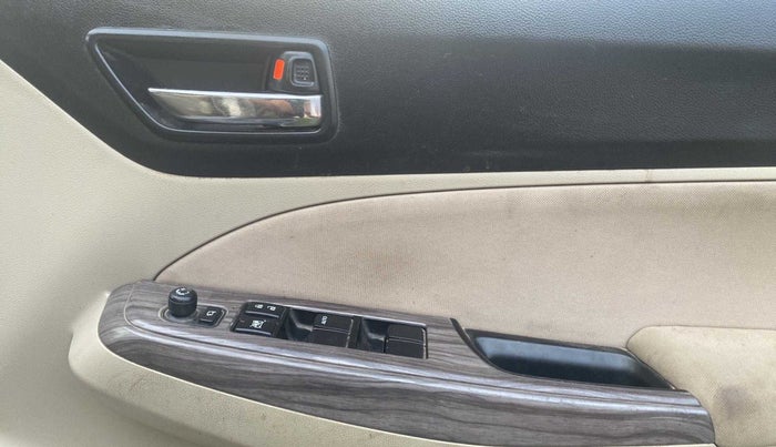 2021 Maruti Dzire VXI, Petrol, Manual, 26,029 km, Driver Side Door Panels Control