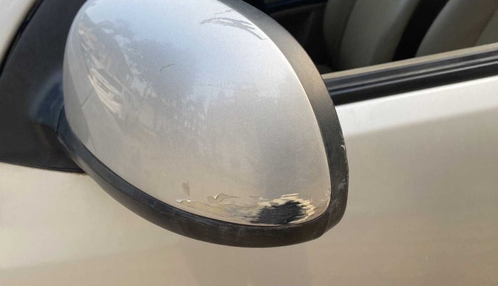 2014 Hyundai i10 SPORTZ 1.1, Petrol, Manual, 29,049 km, Left rear-view mirror - Minor scratches