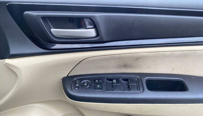 2019 Honda Amaze 1.2L I-VTEC VX, Petrol, Manual, 89,861 km, Driver Side Door Panels Control