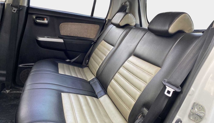 2015 Maruti Wagon R 1.0 VXI, Petrol, Manual, 69,973 km, Right Side Rear Door Cabin