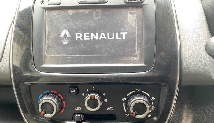 2017 Renault Kwid RXT 1.0, Petrol, Manual, 30,803 km, AC Unit - Front vent has minor damage