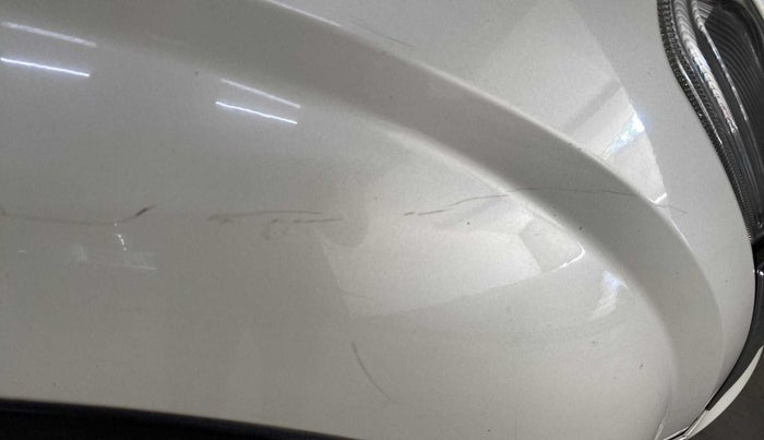 2017 Mahindra XUV500 W10 AT, Diesel, Automatic, 91,120 km, Right fender - Cladding has minor damage