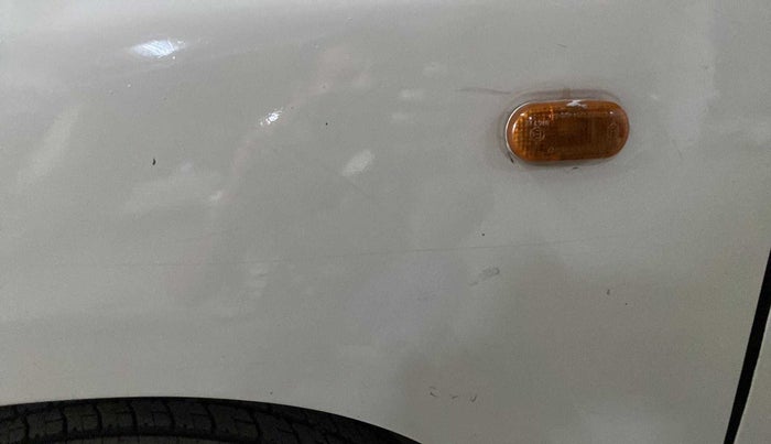 2011 Maruti Alto LXI, CNG, Manual, 82,340 km, Left fender - Minor scratches