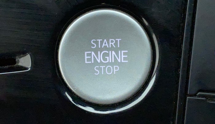 2022 Volkswagen VIRTUS HIGHLINE TSI 1.0 MT, Petrol, Manual, 22,715 km, Keyless Start/ Stop Button