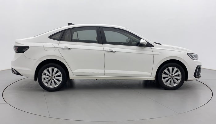 2022 Volkswagen VIRTUS HIGHLINE TSI 1.0 MT, Petrol, Manual, 22,715 km, Right Side View