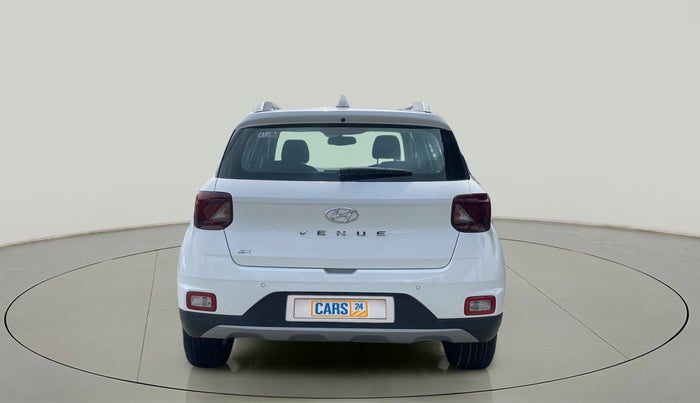 2020 Hyundai VENUE SX (O) 1.5 CRDI, Diesel, Manual, 54,268 km, Back/Rear
