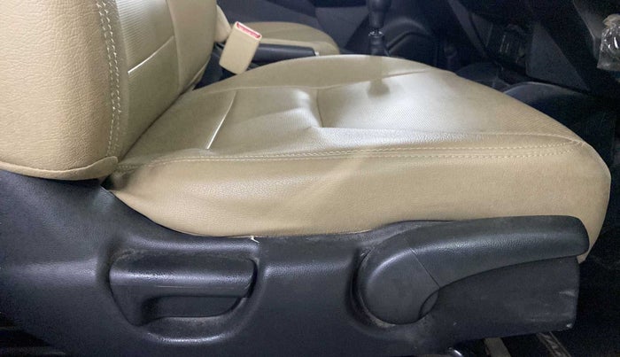 2019 Honda Jazz 1.2L I-VTEC VX, Petrol, Manual, 14,115 km, Driver Side Adjustment Panel