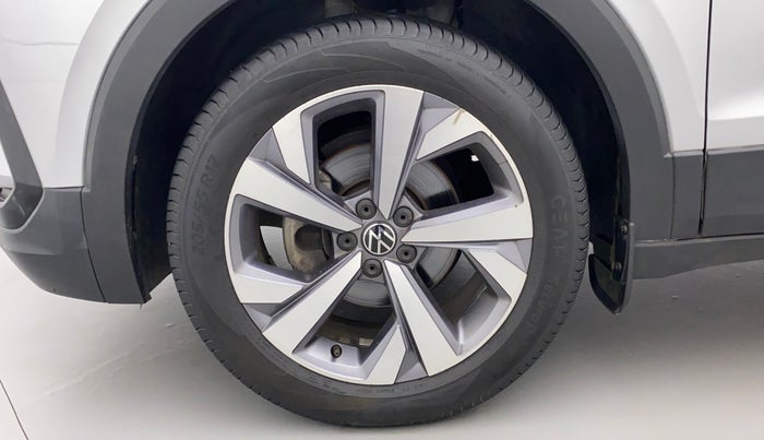 2022 Volkswagen TAIGUN TOPLINE 1.0 TSI MT, Petrol, Manual, 16,290 km, Left Front Wheel