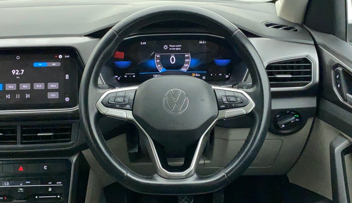 2022 Volkswagen TAIGUN TOPLINE 1.0 TSI MT, Petrol, Manual, 15,817 km, Steering Wheel Close Up