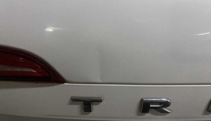 2019 Renault TRIBER RXZ, Petrol, Manual, 85,305 km, Dicky (Boot door) - Slightly dented