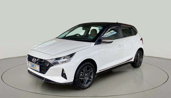 2022 Hyundai NEW I20 SPORTZ 1.2 MT DUAL TONE, Petrol, Manual, 14,647 km, Left Front Diagonal
