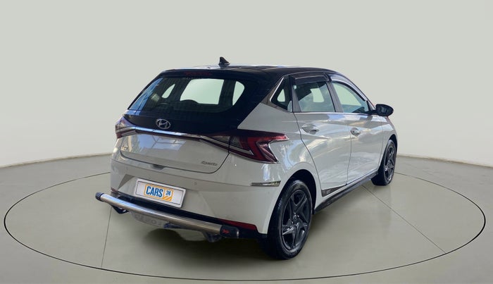 2022 Hyundai NEW I20 SPORTZ 1.2 MT DUAL TONE, Petrol, Manual, 14,647 km, Right Back Diagonal