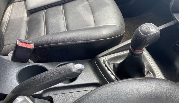 2018 Hyundai Elite i20 ASTA 1.2, Petrol, Manual, 16,025 km, Gear Lever