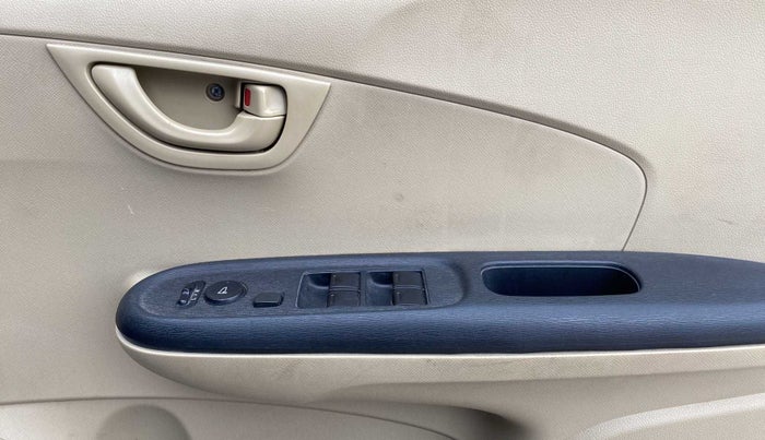 2015 Honda Amaze 1.2L I-VTEC S, CNG, Manual, 45,730 km, Driver Side Door Panels Control
