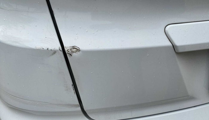 2015 Hyundai Creta S 1.6 PETROL, Petrol, Manual, 23,664 km, Dicky (Boot door) - Slightly dented