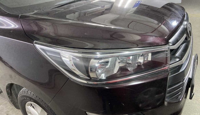 2020 Toyota Innova Crysta 2.4 GX AT 7 STR, Diesel, Automatic, 49,956 km, Right headlight - Minor scratches