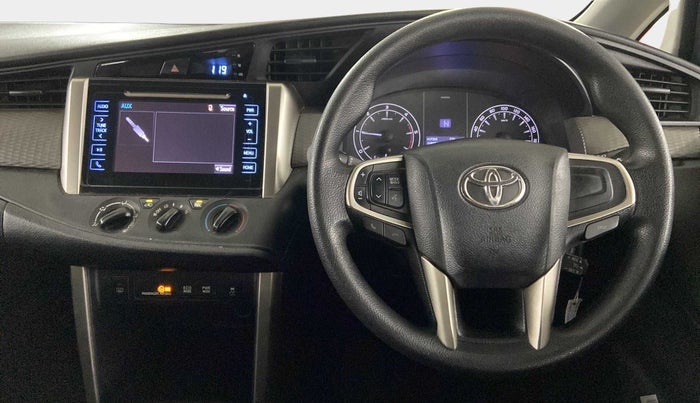 2020 Toyota Innova Crysta 2.4 GX AT 7 STR, Diesel, Automatic, 49,956 km, Steering Wheel Close Up