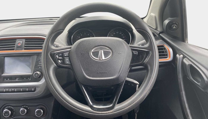 2018 Tata TIAGO NRG PETROL, Petrol, Manual, 19,048 km, Steering Wheel Close Up