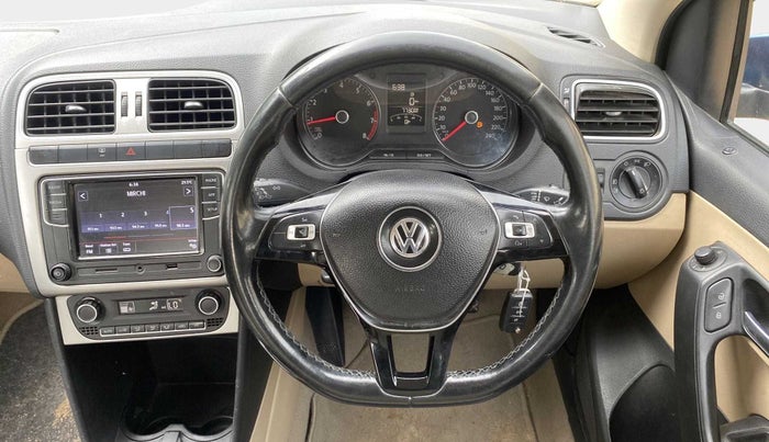 2017 Volkswagen Ameo HIGHLINE1.2L PLUS 16 ALLOY, Petrol, Manual, 57,671 km, Steering Wheel Close Up