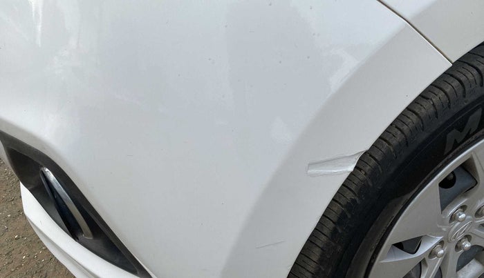 2016 Hyundai Xcent S 1.2, Petrol, Manual, 56,775 km, Front bumper - Minor scratches