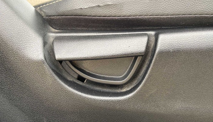 2019 Hyundai NEW SANTRO SPORTZ MT, Petrol, Manual, 35,444 km, Driver Side Adjustment Panel