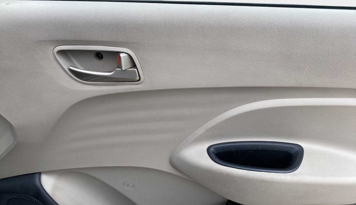2019 Hyundai NEW SANTRO SPORTZ AMT, Petrol, Automatic, 20,312 km, Driver Side Door Panels Control