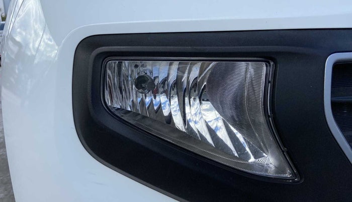 2019 Hyundai NEW SANTRO ERA EXECUTIVE, Petrol, Manual, 67,982 km, Right fog light - Not working
