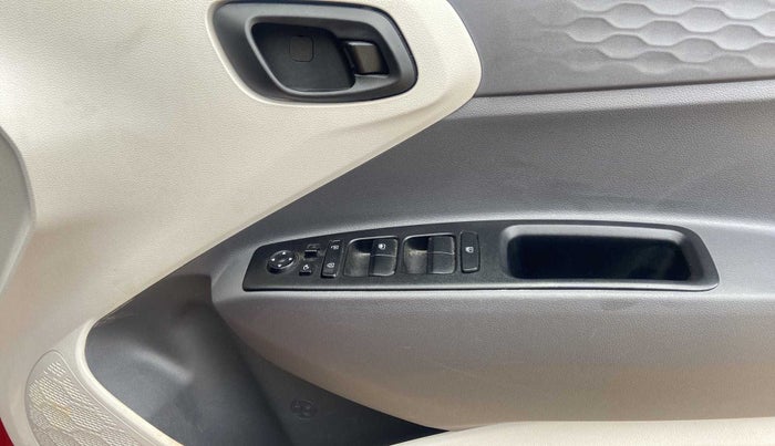 2020 Hyundai AURA S 1.2 AMT, Petrol, Automatic, 18,688 km, Driver Side Door Panels Control