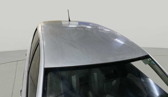 2014 Volkswagen Polo COMFORTLINE 1.2L, Petrol, Manual, 86,874 km, Roof