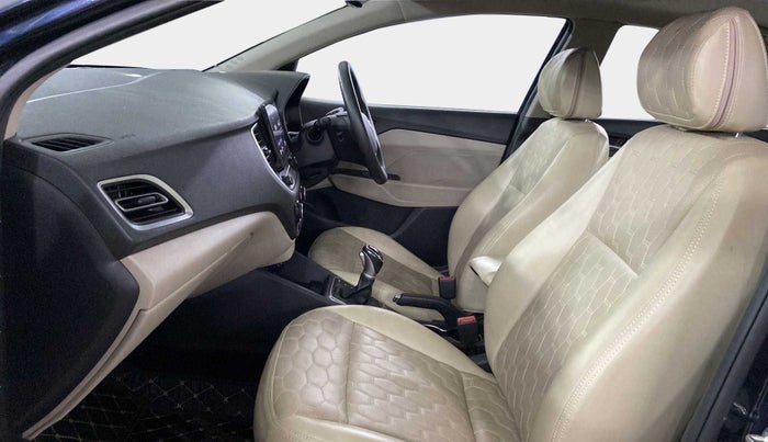 2021 Hyundai Verna SX 1.5 VTVT IVT, Petrol, Automatic, 37,999 km, Right Side Front Door Cabin