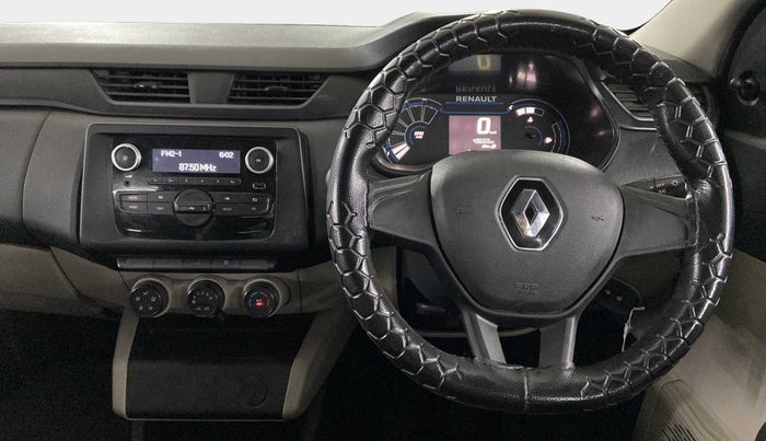 2022 Renault TRIBER RXL MT, Petrol, Manual, 49,749 km, Steering Wheel Close Up