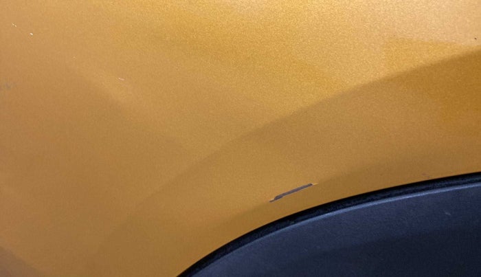 2022 Renault TRIBER RXL MT, Petrol, Manual, 49,749 km, Rear left door - Minor scratches