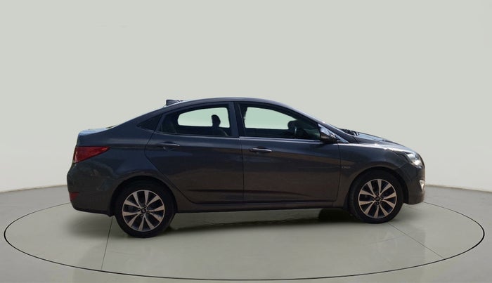 2016 Hyundai Verna 1.6 CRDI SX, Diesel, Manual, 32,007 km, Right Side View