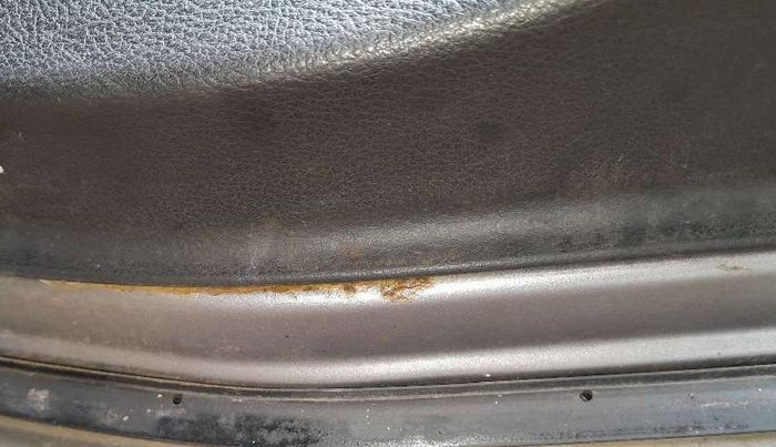 2018 Maruti IGNIS DELTA 1.2, Petrol, Manual, 41,647 km, Right rear door - Slightly rusted