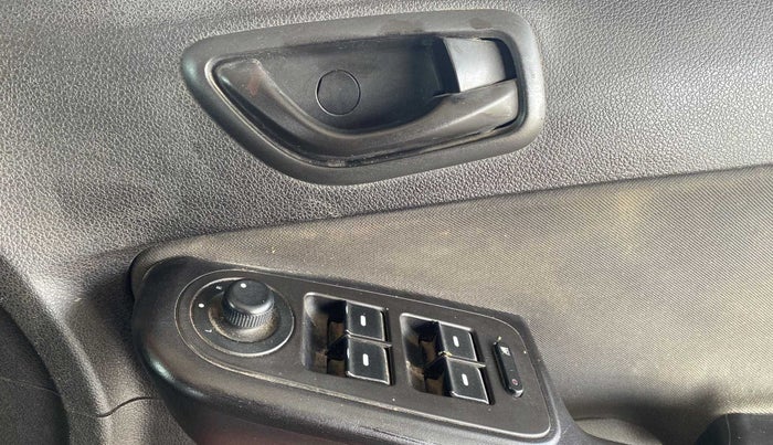 2015 Tata Bolt XMS REVOTRON, Petrol, Manual, 26,967 km, Driver Side Door Panels Control