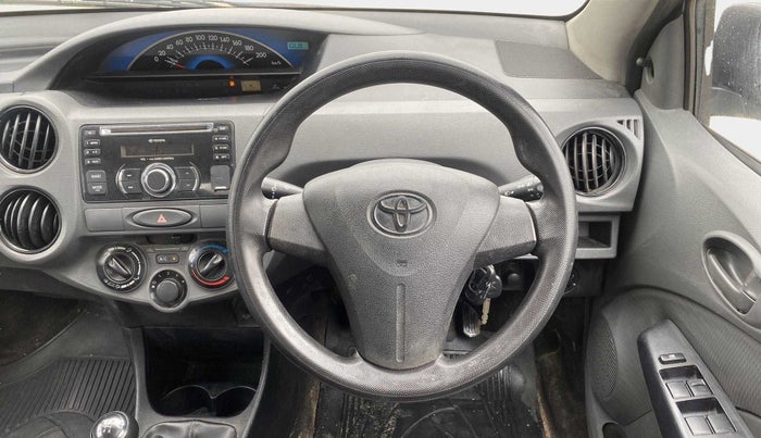 2013 Toyota Etios G, Petrol, Manual, 63,497 km, Steering Wheel Close Up