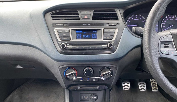 2016 Hyundai i20 Active 1.2 S, Petrol, Manual, 29,501 km, Air Conditioner