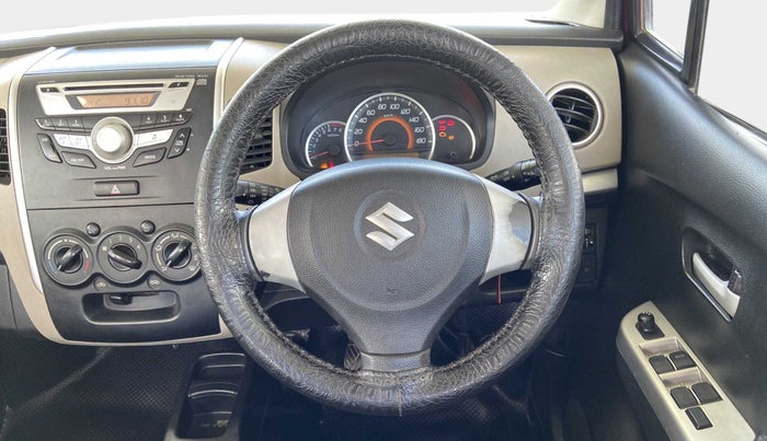 2014 Maruti Wagon R 1.0 VXI, Petrol, Manual, 86,019 km, Steering Wheel Close Up