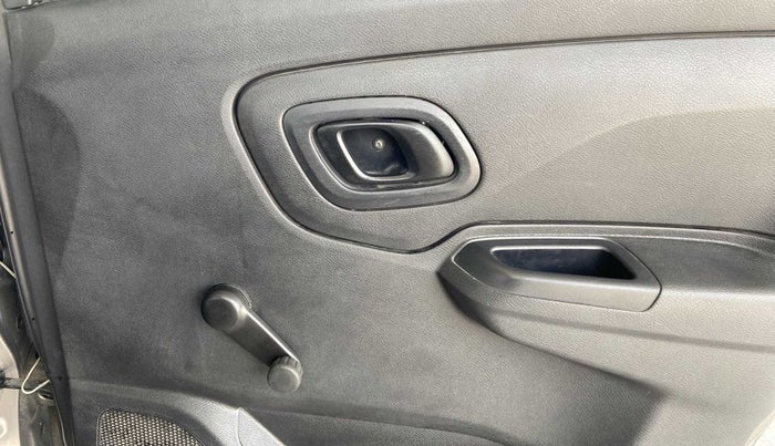 2020 Datsun Redi Go A, Petrol, Manual, 51,751 km, Driver Side Door Panels Control