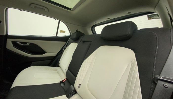 2021 Hyundai Creta SX 1.5 DIESEL, Diesel, Manual, 25,879 km, Right Side Rear Door Cabin