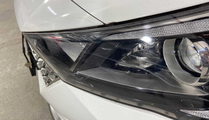2020 Hyundai Verna SX 1.5 VTVT, Petrol, Manual, 47,841 km, Left headlight - Minor scratches