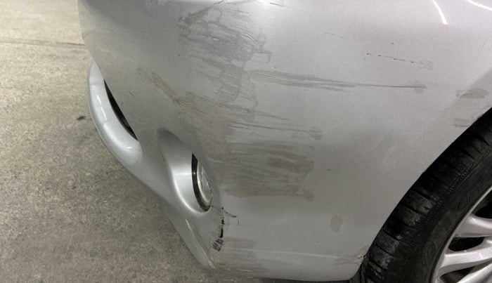 2011 Toyota Etios V, Petrol, Manual, 69,079 km, Front bumper - Minor scratches