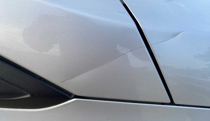 2017 Hyundai Grand i10 SPORTZ (O) 1.2 KAPPA VTVT, Petrol, Manual, 25,968 km, Right A pillar - Minor scratches