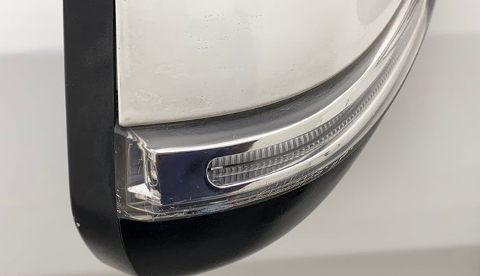 2017 Hyundai Creta SX PLUS 1.6 PETROL, Petrol, Manual, 81,394 km, Right rear-view mirror - Indicator light has minor damage