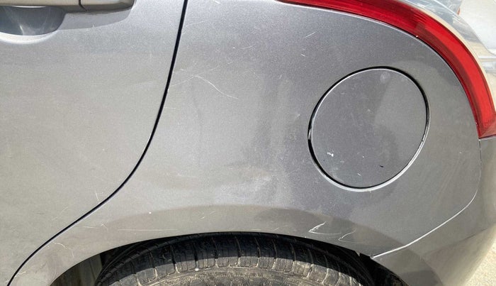 2015 Maruti Swift VDI ABS, Diesel, Manual, 81,040 km, Left quarter panel - Circle - Paint ok & Dent >4 inch(On criase Line)