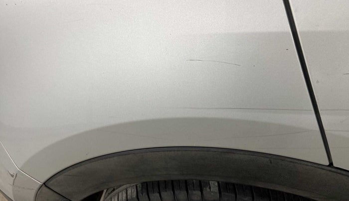 2016 Hyundai Creta SX PLUS 1.6 PETROL, Petrol, Manual, 16,312 km, Right quarter panel - Minor scratches