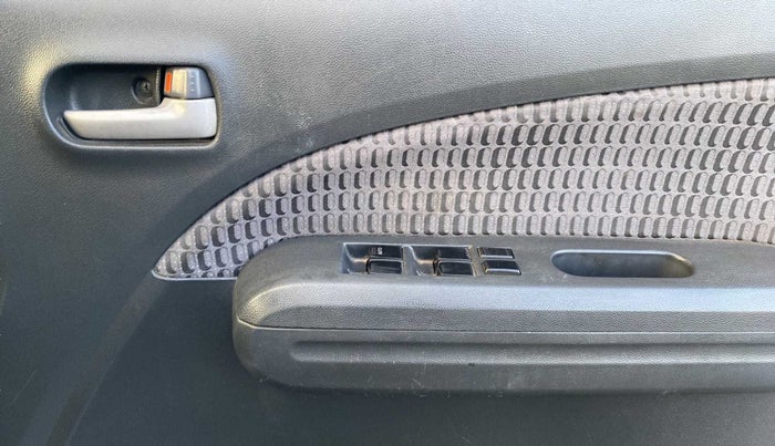 2015 Maruti Ritz VDI, Diesel, Manual, 92,891 km, Driver Side Door Panels Control
