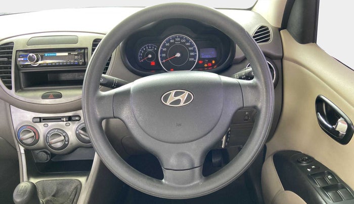 2010 Hyundai i10 MAGNA 1.2, Petrol, Manual, 62,952 km, Steering Wheel Close Up