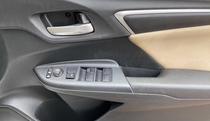 2016 Honda Jazz 1.2L I-VTEC V AT, Petrol, Automatic, 36,431 km, Driver Side Door Panels Control