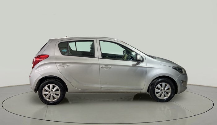 2014 Hyundai i20 SPORTZ 1.4 CRDI, Diesel, Manual, 90,218 km, Right Side View